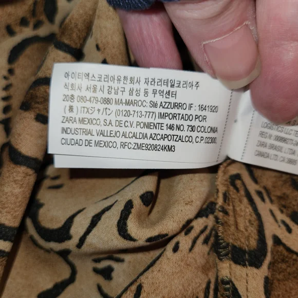 NWT Zara Animal Print Lace Up Front Ruffle Top Size L Long Sleeves Black/Brown - Picture 14 of 16